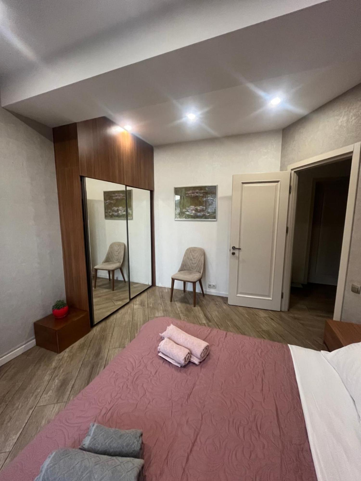 Apartamento Panorama Khiliani Tiflis Exterior foto