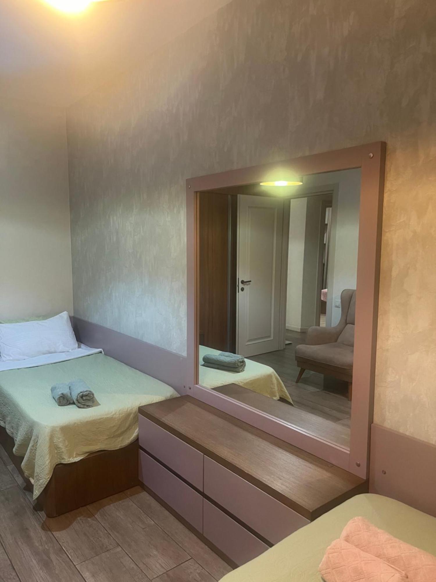 Apartamento Panorama Khiliani Tiflis Exterior foto